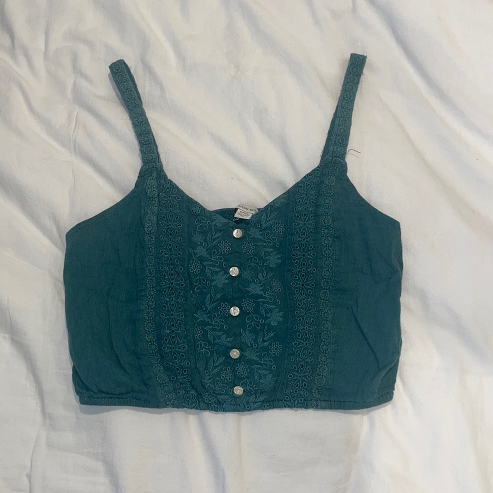 American eagle crop top